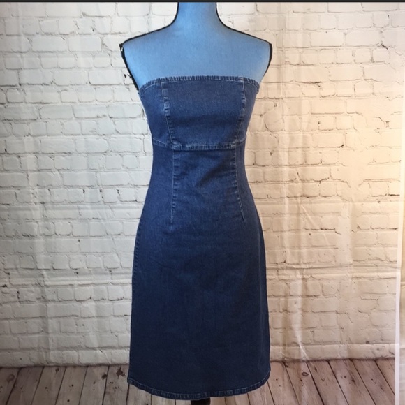 Liz Claiborne Dresses & Skirts - Liz Claiborne| Denim Strapless Dress in Size 10